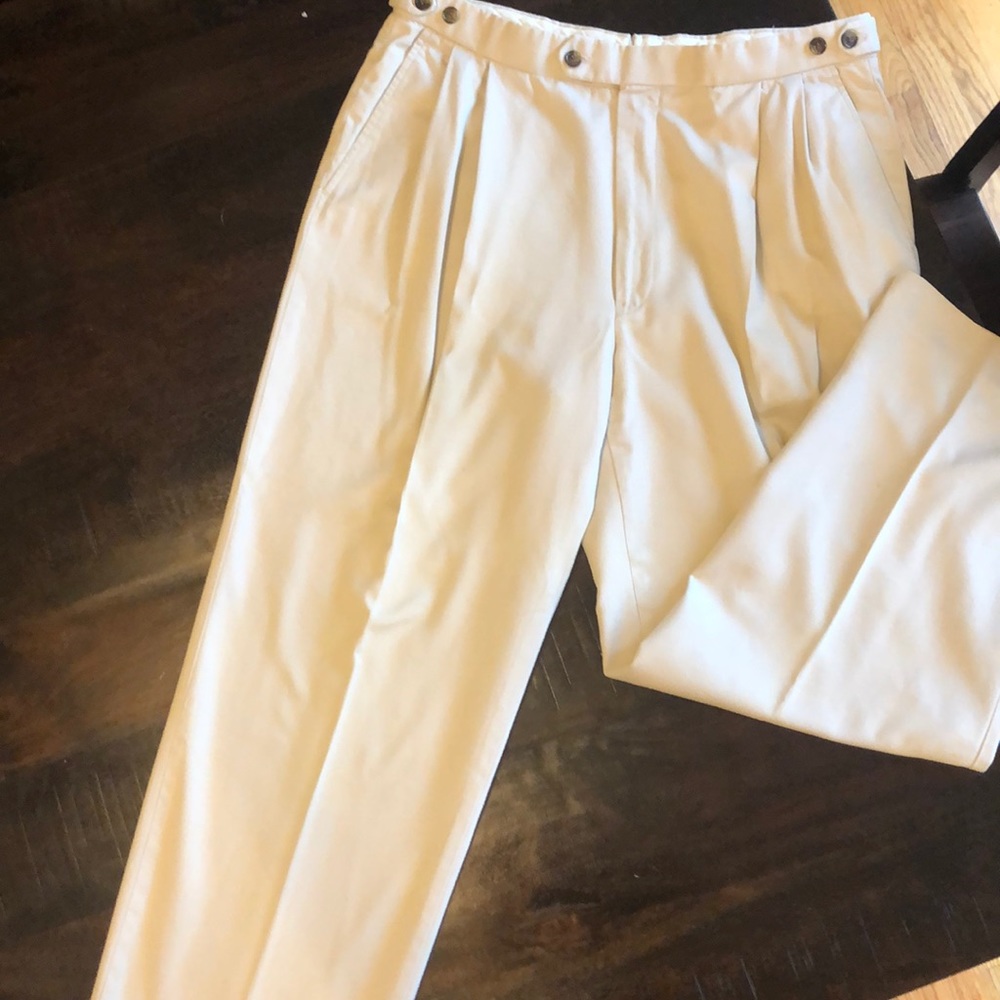 Men’s khakis